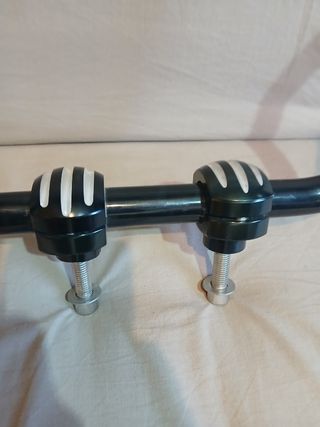 Manillar negro para moto custom 