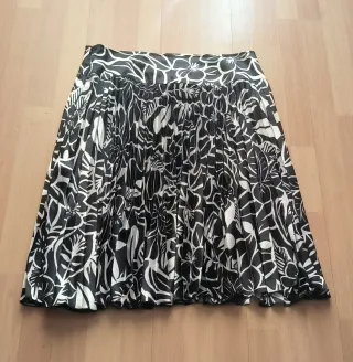 Falda plisada print floral 