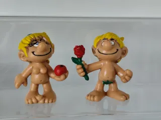 Figuras Adán y Eva con manzana y rosa