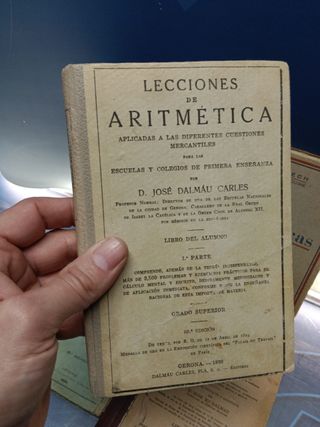 4 libros de texto y escuela de años 1894-1930-1941-1945