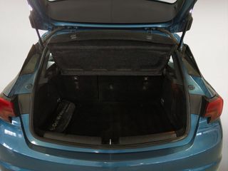 Opel Astra Dynamic S&S