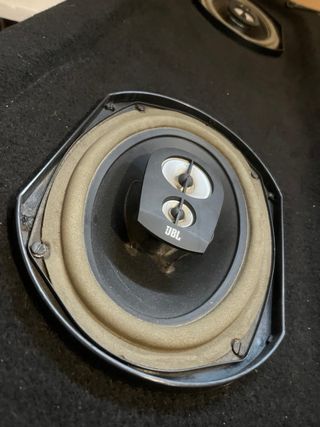 Bandeja Golf MK3 con altavoces JBL