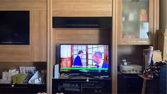 Mueble salón modular madera y cristal