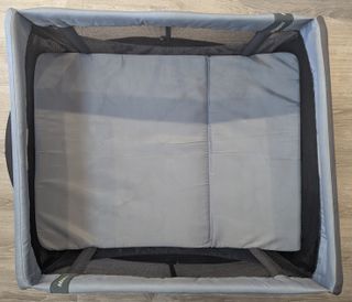 Cuna de viaje AeroMoov 
