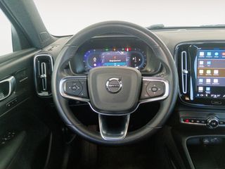 Volvo XC40 B3 2WD Ultimate Dark