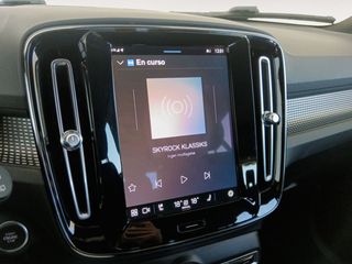 Volvo XC40 B3 2WD Ultimate Dark
