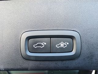 Volvo XC40 B3 2WD Ultimate Dark