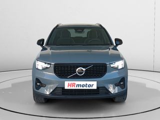 Volvo XC40 B3 2WD Ultimate Dark