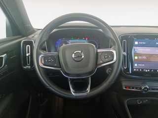 Volvo XC40 B3 2WD Ultimate Dark