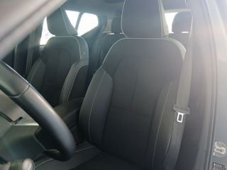 Volvo XC40 B3 2WD Ultimate Dark
