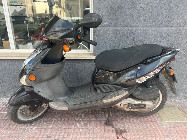 PGO TREX 125cc Scooter