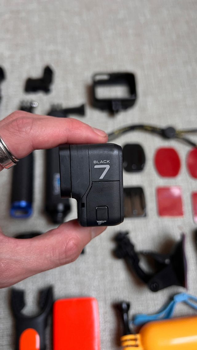 GoPro Hero 7 Black + Accesorios