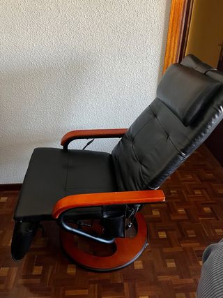 Sillón relax negro con reposapiés