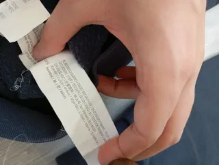 Jersey azul con puntos