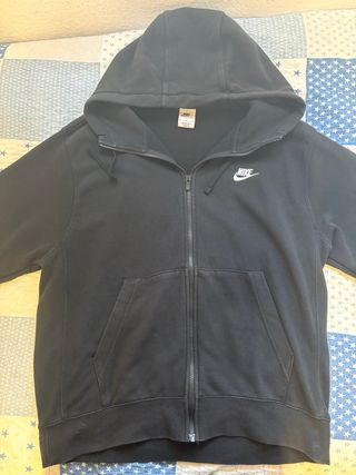 Sudadera Nike Negra con Cremallera