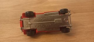 Majorette Auto d'epoca Excalibur 1:56