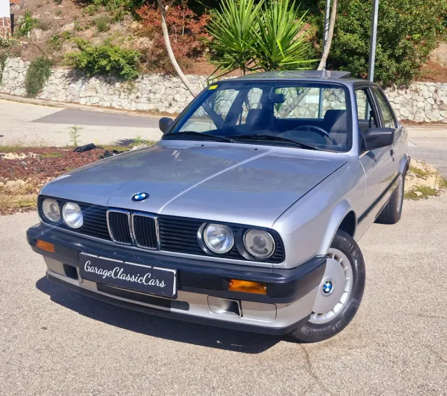 BMW e30 Coupé Techo solar