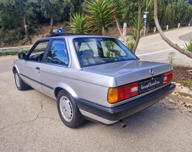 BMW e30 Coupé Techo solar