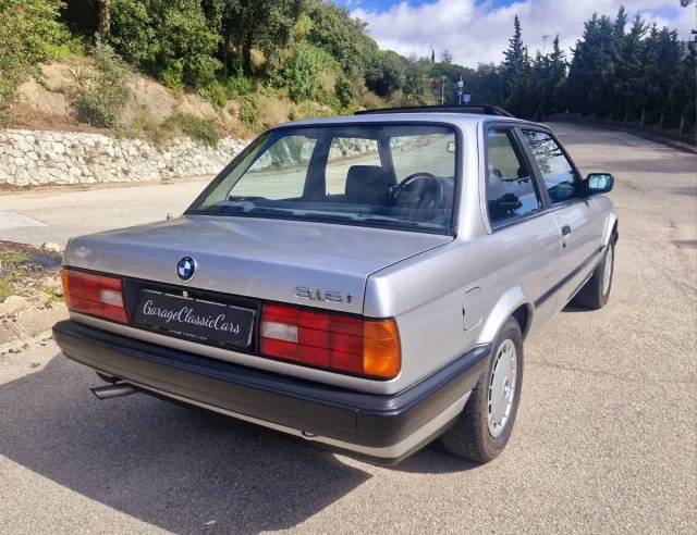 BMW e30 Coupé Techo solar