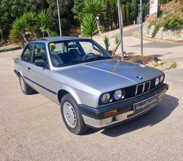 BMW e30 Coupé Techo solar