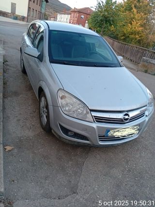 Opel Astra 2009