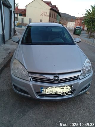 Opel Astra 2009