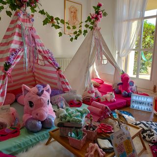 Fiesta de pijamas con tipis