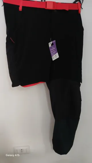 Decathlon
Pantaloni trekking zip off 12/13 anni