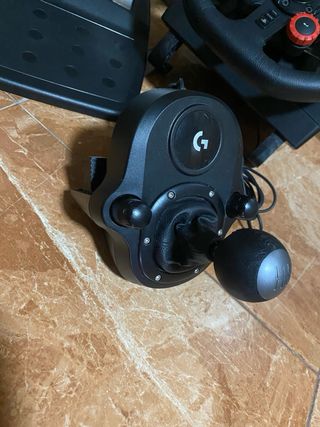 Volante Logitech G29 con Pedales y Palanca