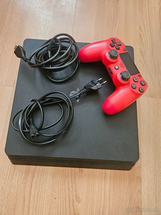 PS4 Pro 1TB Roja + Mando