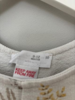 Peto Zara bebé 9/12 meses estampado jungla