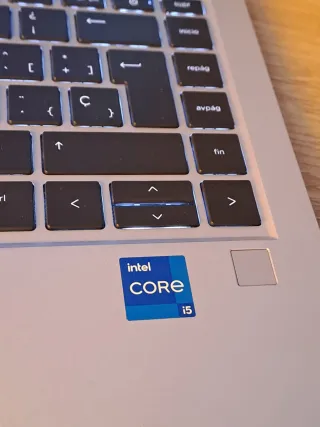 Portátil HP i5