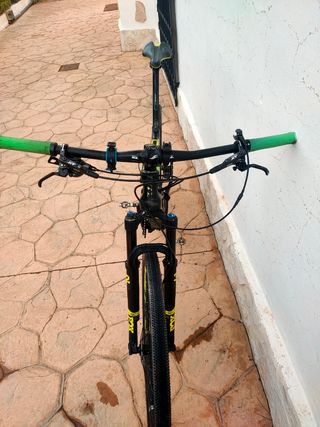Bici Giant MTB Carbono