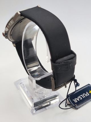 Reloj Pulsar Titanium Hombre Esfera Blanca
