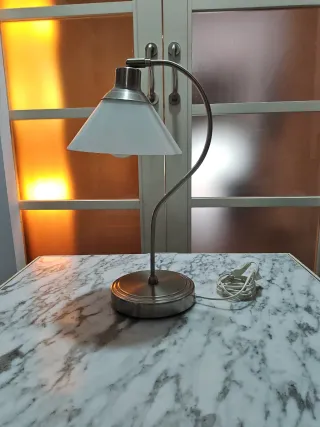 Lámpara Ikea +bombilla, Kroby Plata/Blanco