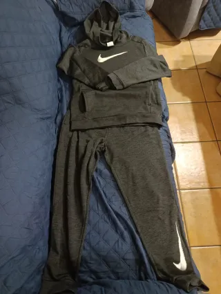 Chándal Nike Gris
