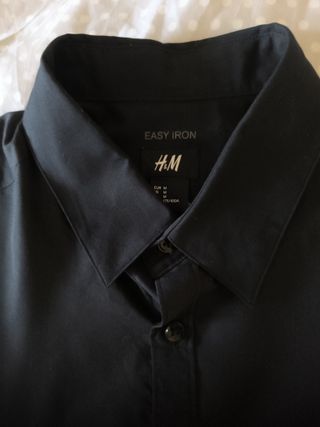 Camisas:
Negra HyM M
Rayada (Zara Man) M