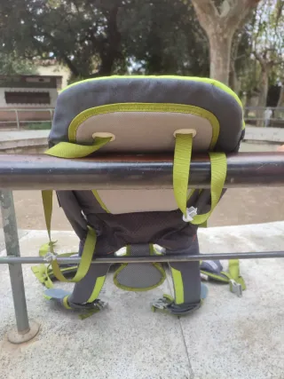 Mochila  porta bebé montaña