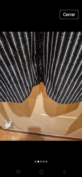 Camisa negra con rayas