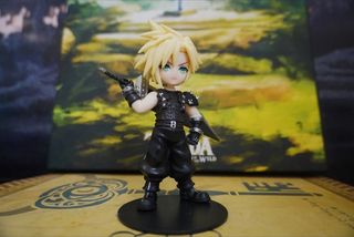 Adorable Figura de Cloud Strife. Final Fantasy VII