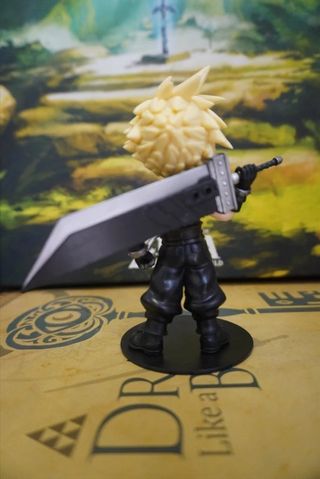 Adorable Figura de Cloud Strife. Final Fantasy VII