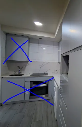 Mármol Dekton 8m , 2 encimeras y 2 frontales.