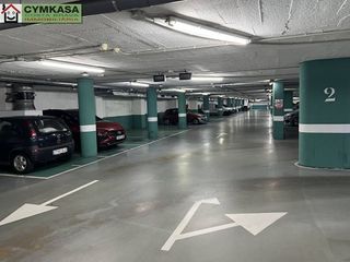 Garaje en venta en Bufalà en Badalona