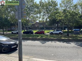 Garaje en venta en Bufalà en Badalona