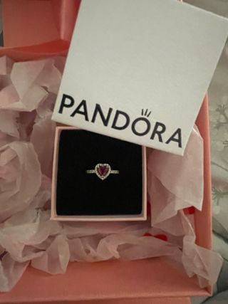 Anillo Pandora Corazón Rojo y Plata