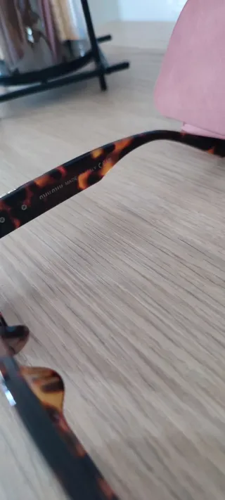 Óculos de Sol Miu Miu padrão Tartaruga