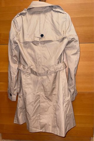 Gabardina Stradivarius Beige