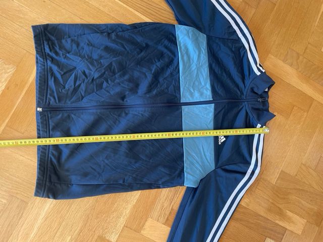 Chaqueta deportiva Adidas 