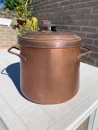 Paiolo antico in rame con coperchio