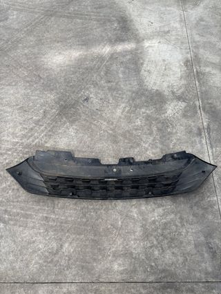 Parilla frontal Iveco Daily